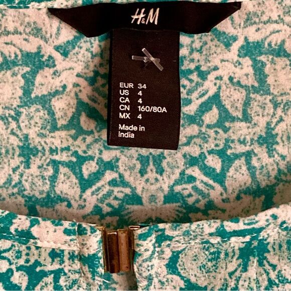 H&M Floral Print Blouse Front Keyhole Opening 3/4 Sleeves Teal White Size 4 - Picture 7 of 9